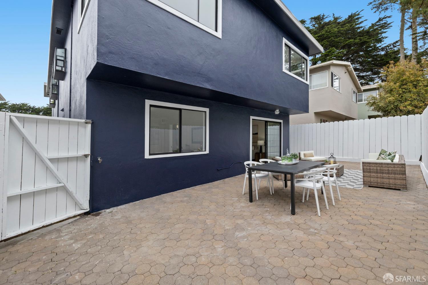 Detail Gallery Image 67 of 87 For 91 El Portal Way, Daly City,  CA 94015 - 6 Beds | 3 Baths
