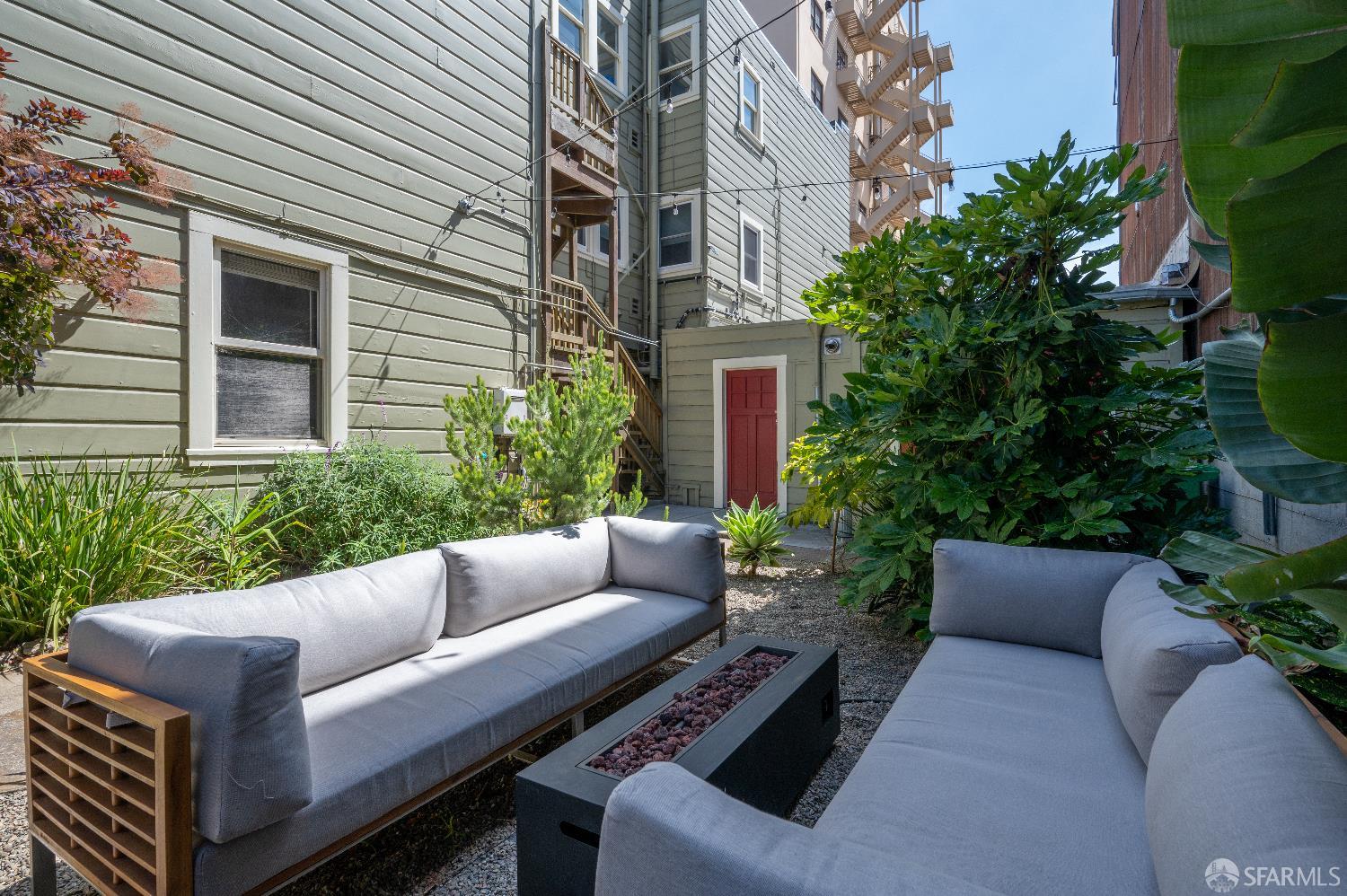Photo #34: 425054880 Listing: Photo #34