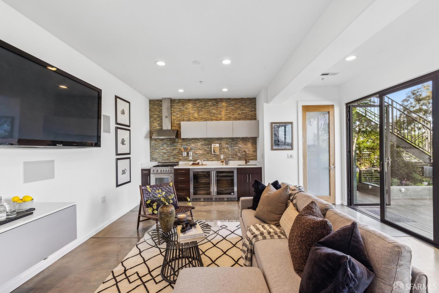 Detail Gallery Image 57 of 62 For 39 Miguel St, San Francisco,  CA 94131 - 4 Beds | 3/2 Baths