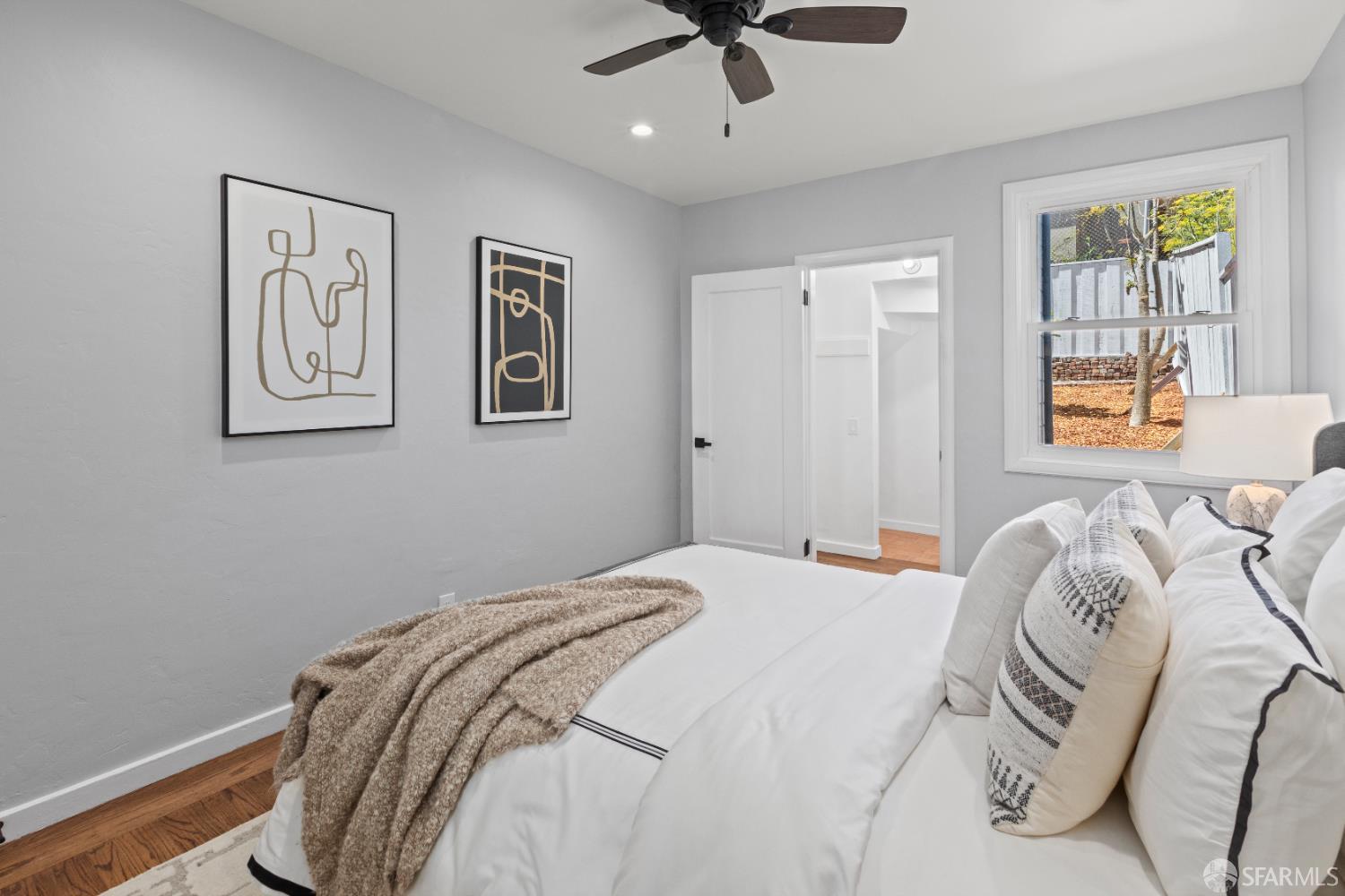 Detail Gallery Image 14 of 98 For 939 Innes Ave, San Francisco,  CA 94124 - 2 Beds | 2 Baths