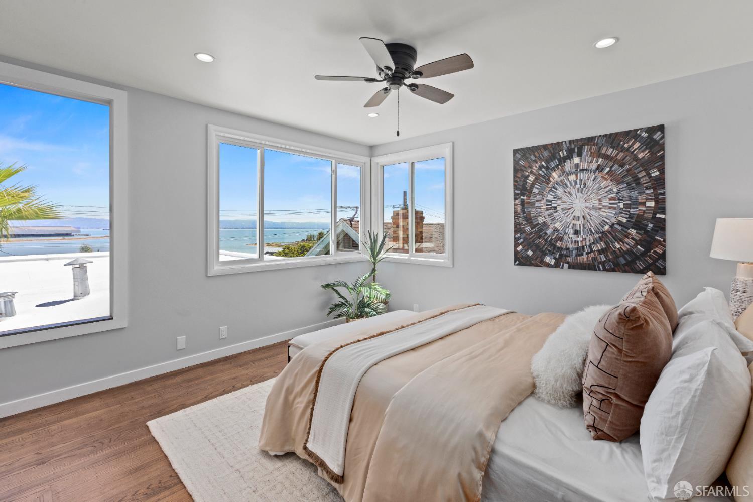 Detail Gallery Image 27 of 98 For 939 Innes Ave, San Francisco,  CA 94124 - 2 Beds | 2 Baths