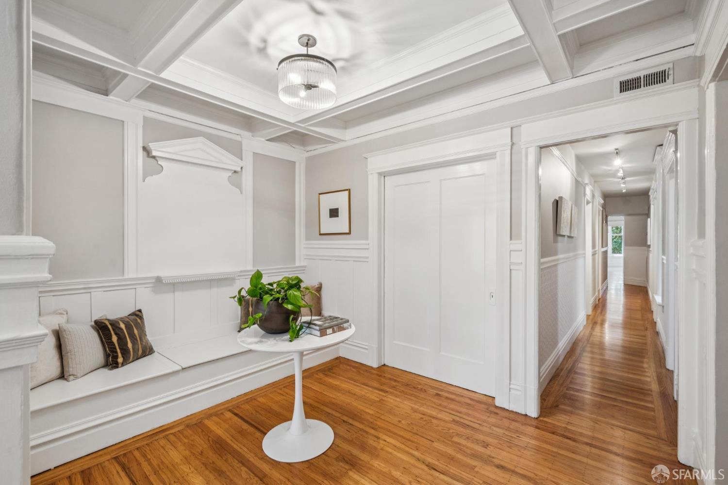 Detail Gallery Image 61 of 67 For 1125 Leavenworth St, San Francisco,  CA 94109 - 4 Beds | 3 Baths