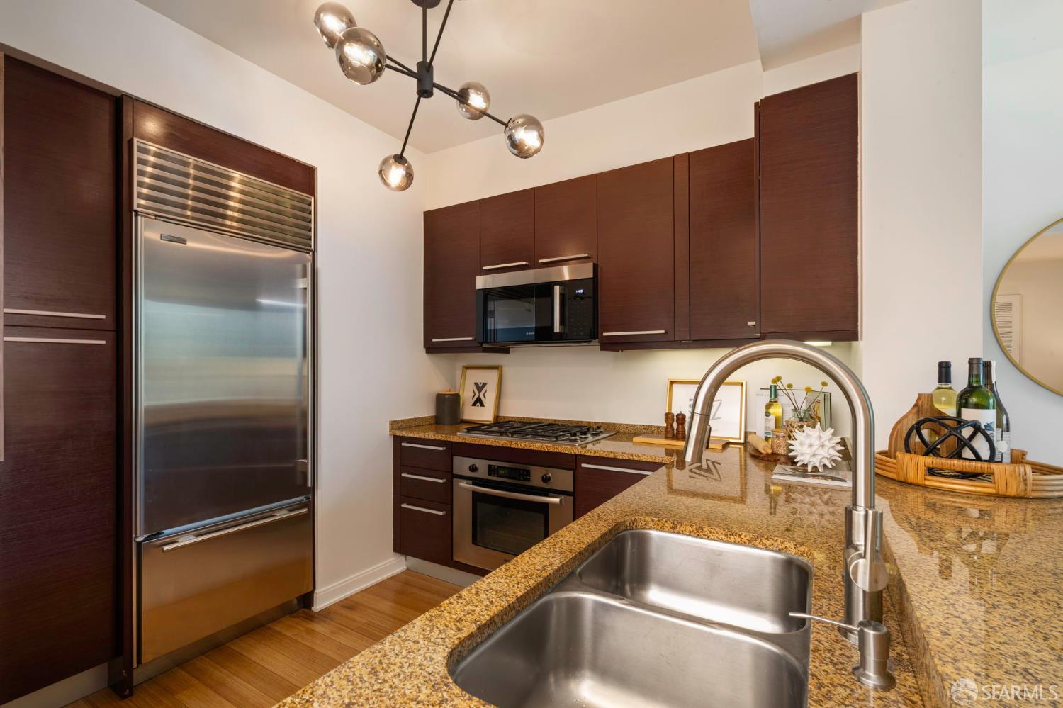 Detail Gallery Image 7 of 59 For 425 1st St #1601,  San Francisco,  CA 94105 - 1 Beds | 1 Baths