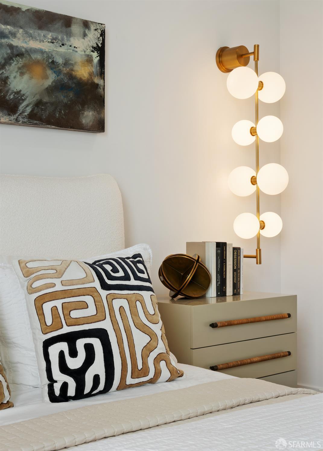 Detail Gallery Image 18 of 39 For 1070 Green St #801,  San Francisco,  CA 94133 - 2 Beds | 2/1 Baths