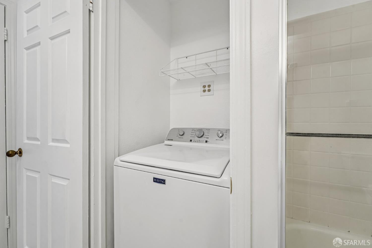 Detail Gallery Image 6 of 31 For 920 Mission Rd #15,  South San Francisco,  CA 94080 - 2 Beds | 2 Baths