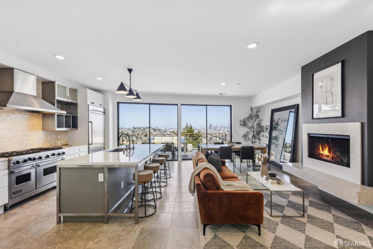 Detail Gallery Image 2 of 62 For 39 Miguel St, San Francisco,  CA 94131 - 4 Beds | 3/2 Baths