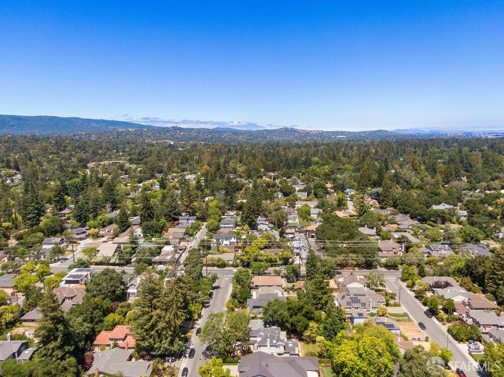 Detail Gallery Image 61 of 99 For 1304 Orange Ave, Menlo Park,  CA 94025 - 2 Beds | 1 Baths
