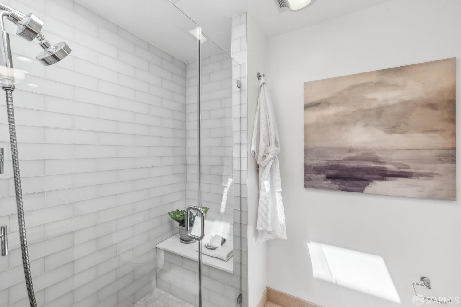 Detail Gallery Image 26 of 62 For 39 Miguel St, San Francisco,  CA 94131 - 4 Beds | 3/2 Baths
