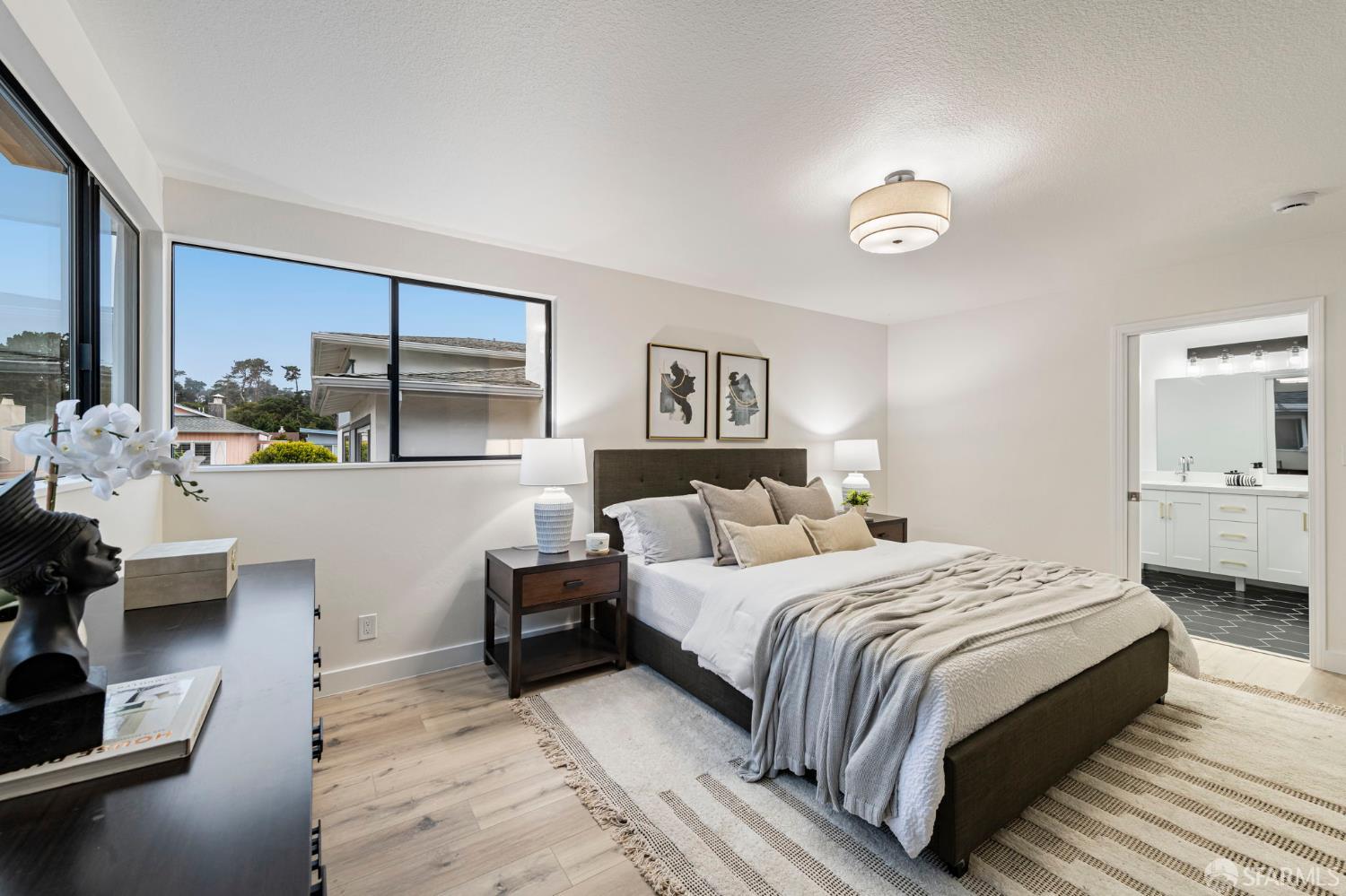 Detail Gallery Image 29 of 87 For 91 El Portal Way, Daly City,  CA 94015 - 6 Beds | 3 Baths