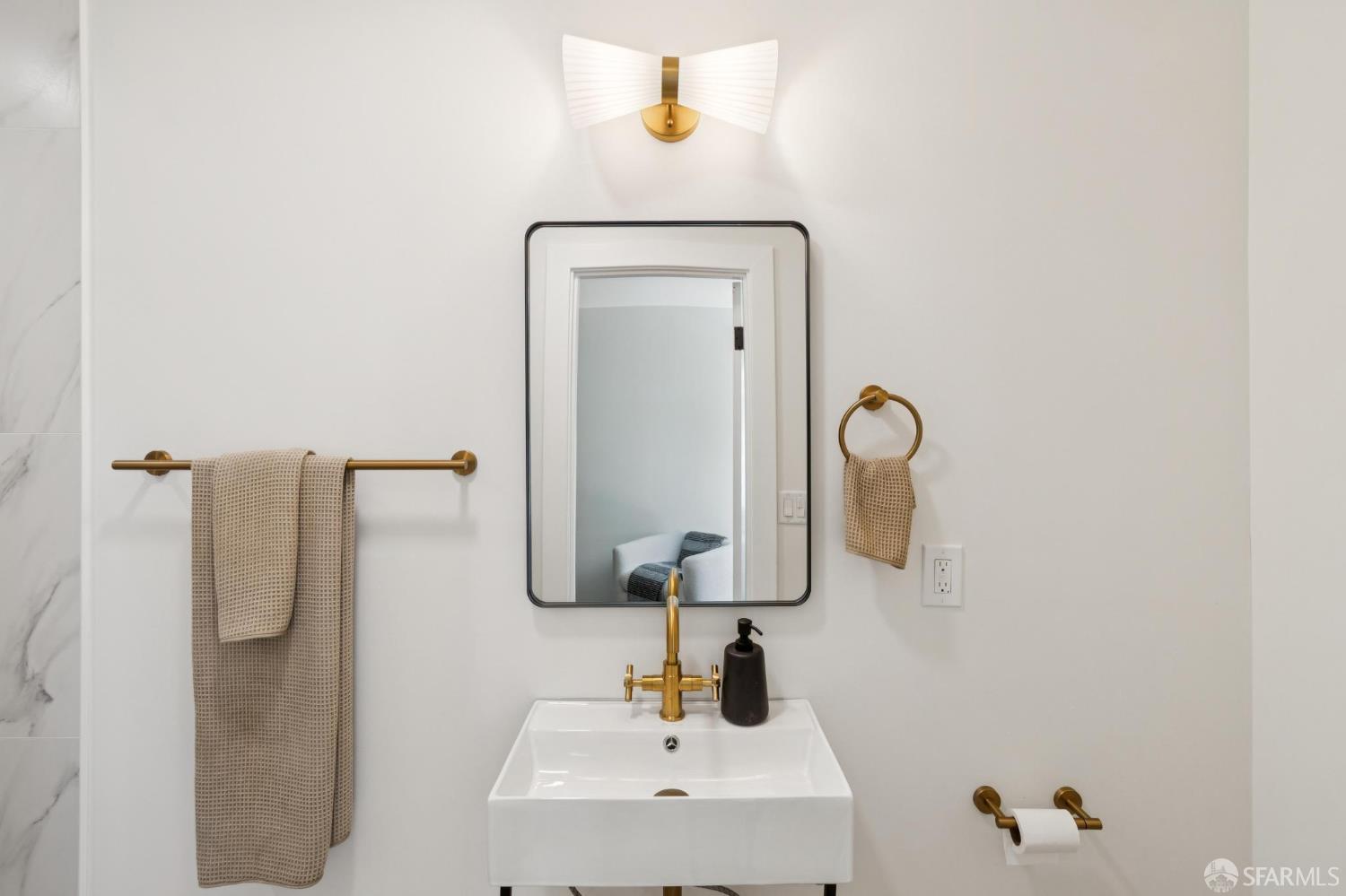 Detail Gallery Image 72 of 83 For 284 Allison St, San Francisco,  CA 94112 - 3 Beds | 2 Baths