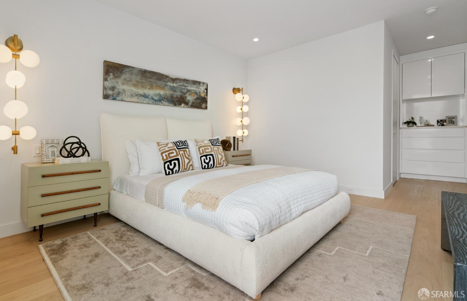 Detail Gallery Image 19 of 39 For 1070 Green St #801,  San Francisco,  CA 94133 - 2 Beds | 2/1 Baths