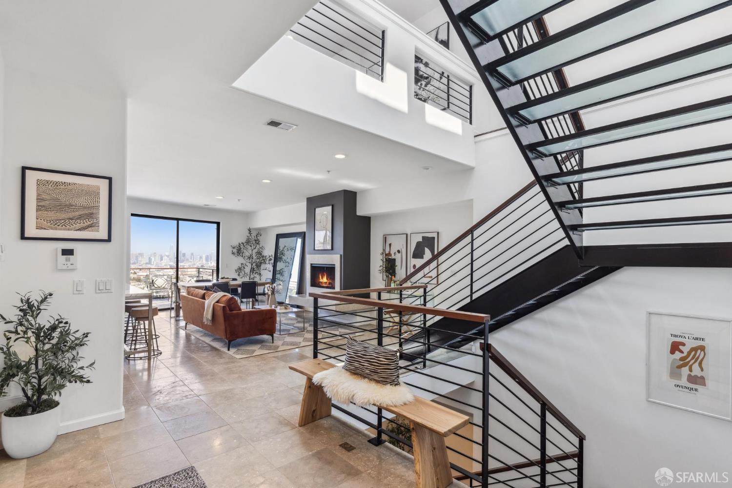 Detail Gallery Image 13 of 62 For 39 Miguel St, San Francisco,  CA 94131 - 4 Beds | 3/2 Baths