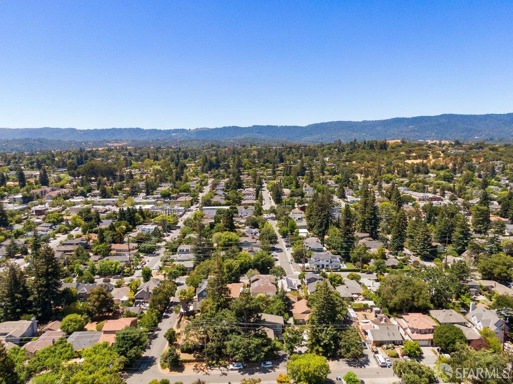 Detail Gallery Image 60 of 99 For 1304 Orange Ave, Menlo Park,  CA 94025 - 2 Beds | 1 Baths