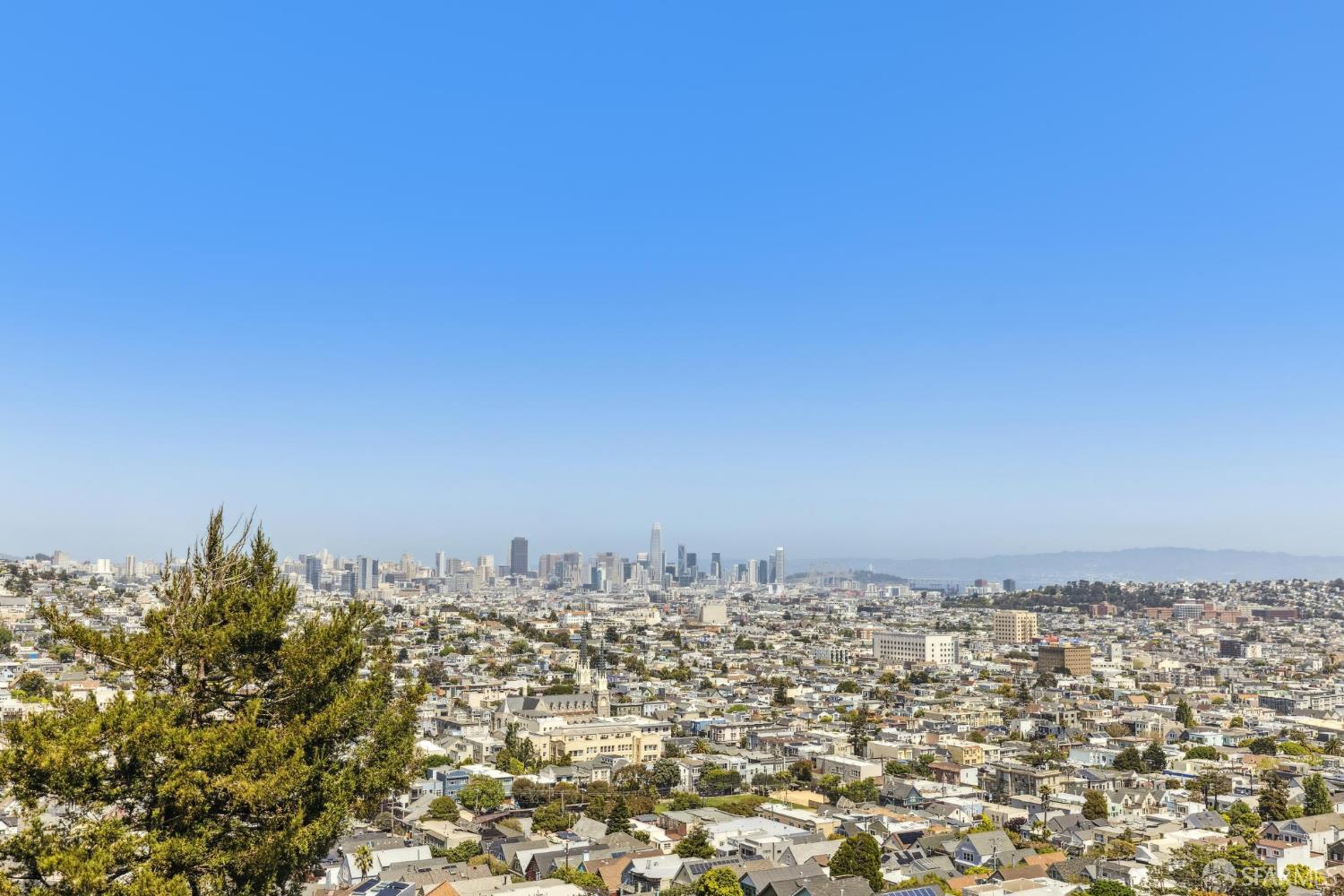 Detail Gallery Image 5 of 62 For 39 Miguel St, San Francisco,  CA 94131 - 4 Beds | 3/2 Baths