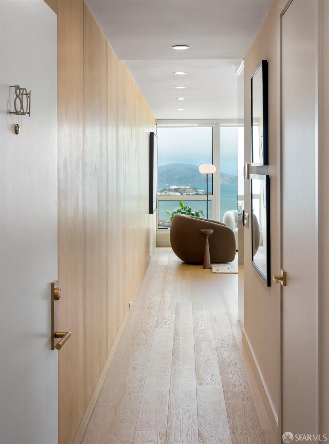 Detail Gallery Image 2 of 39 For 1070 Green St #801,  San Francisco,  CA 94133 - 2 Beds | 2/1 Baths