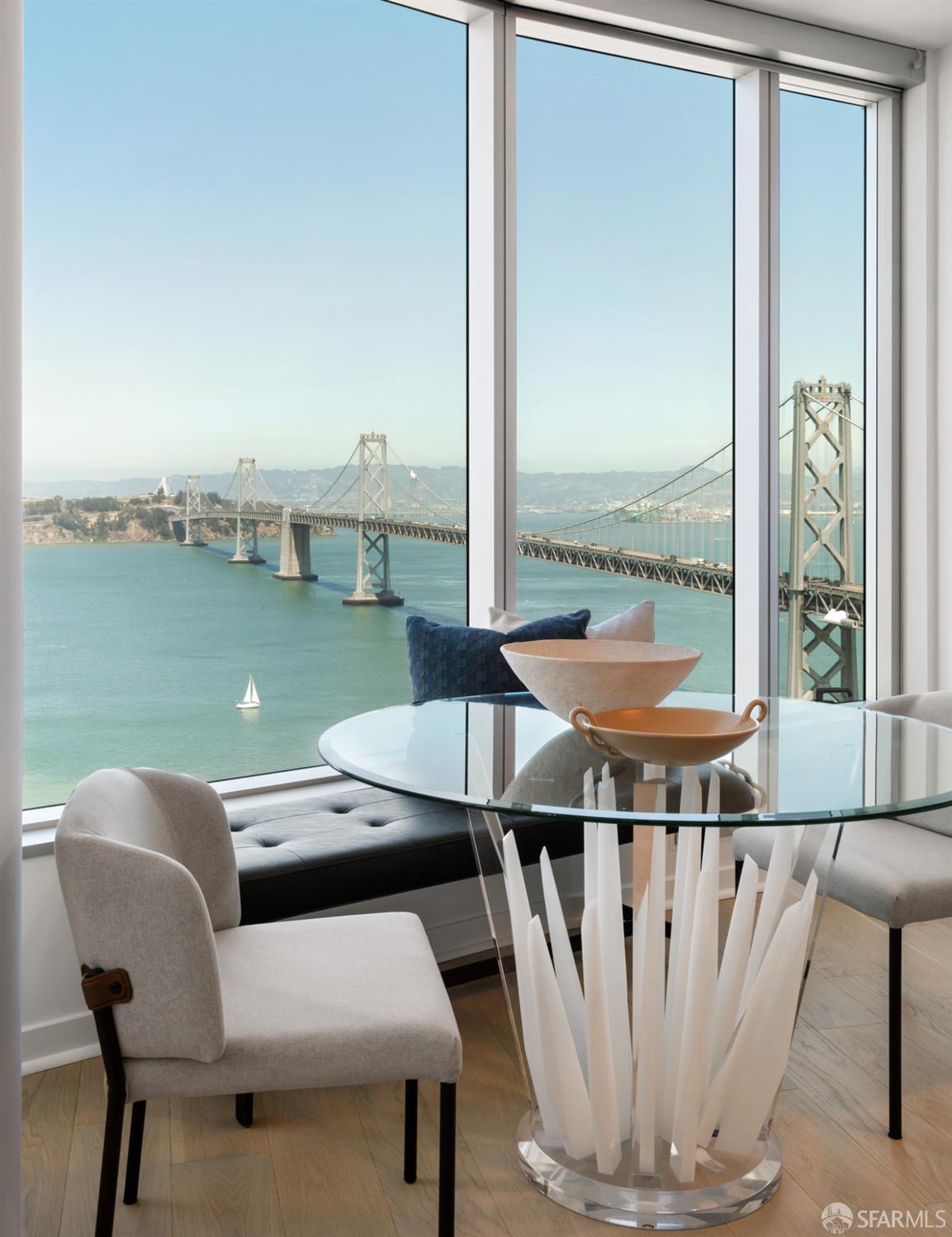 Detail Gallery Image 2 of 22 For 301 Main St 34b,  San Francisco,  CA 94105 - 3 Beds | 2/1 Baths