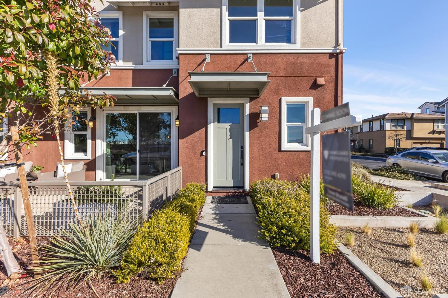 Detail Gallery Image 49 of 52 For 2768 Bette St, Alameda,  CA 94501 - 4 Beds | 3/1 Baths