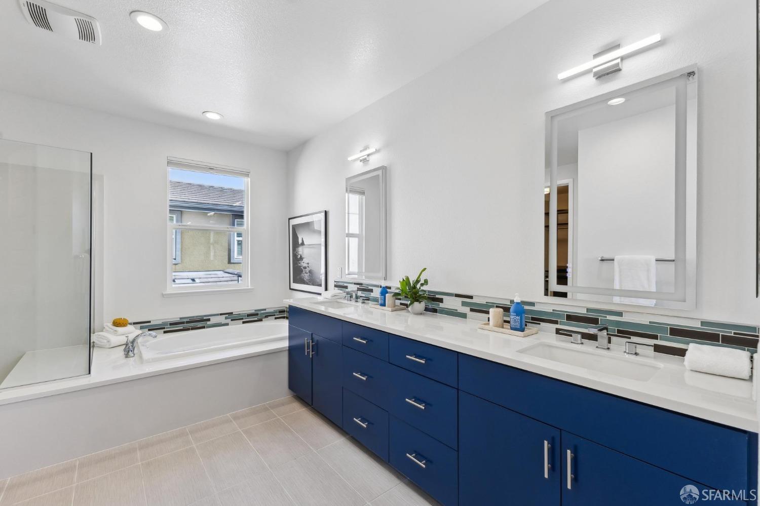 Detail Gallery Image 23 of 52 For 2768 Bette St, Alameda,  CA 94501 - 4 Beds | 3/1 Baths