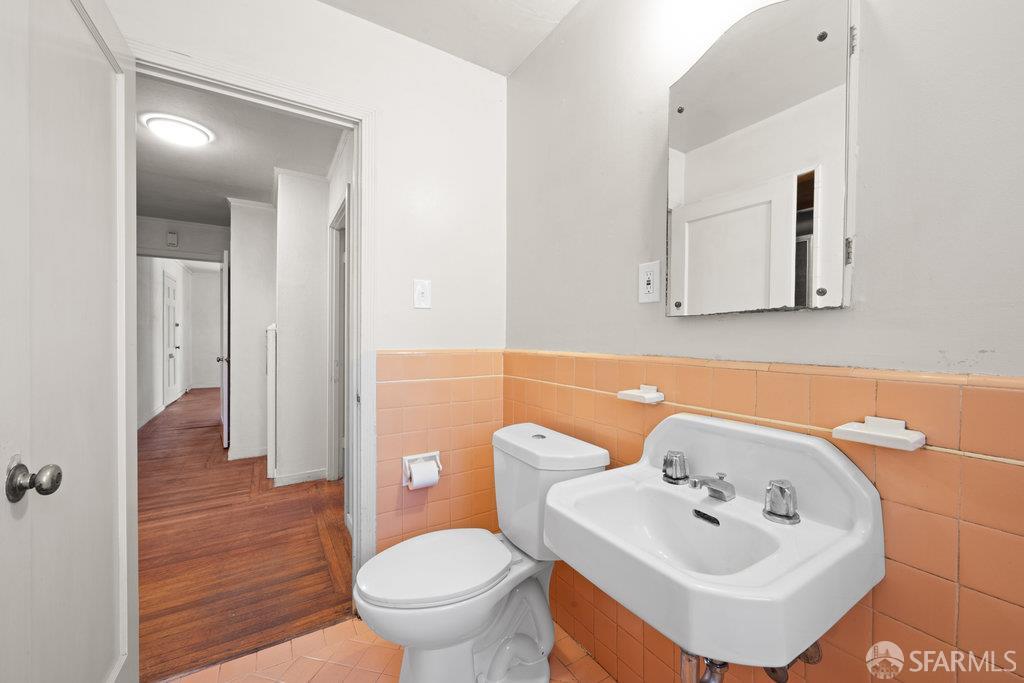 Detail Gallery Image 28 of 99 For 1304 Orange Ave, Menlo Park,  CA 94025 - 2 Beds | 1 Baths