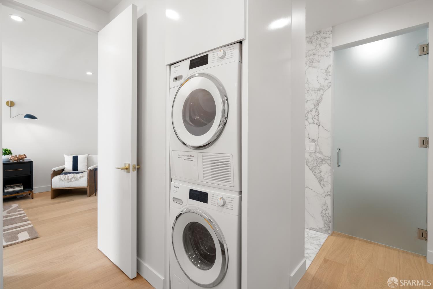 Detail Gallery Image 27 of 39 For 1070 Green St #801,  San Francisco,  CA 94133 - 2 Beds | 2/1 Baths