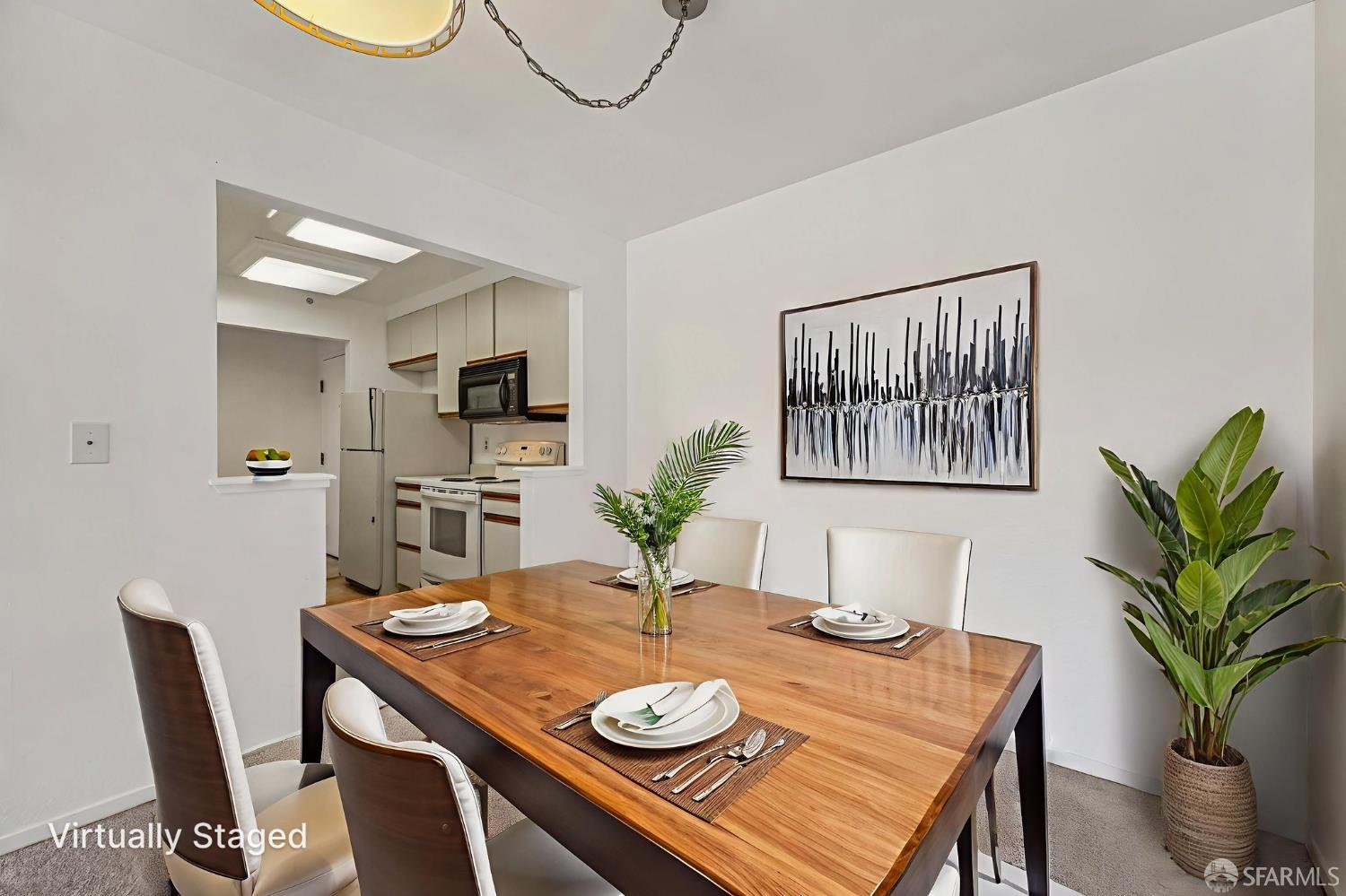 Detail Gallery Image 2 of 31 For 920 Mission Rd #15,  South San Francisco,  CA 94080 - 2 Beds | 2 Baths