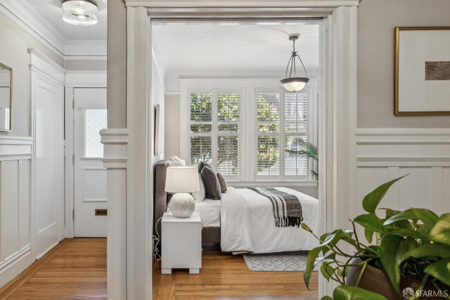 Detail Gallery Image 45 of 67 For 1125 Leavenworth St, San Francisco,  CA 94109 - 4 Beds | 3 Baths