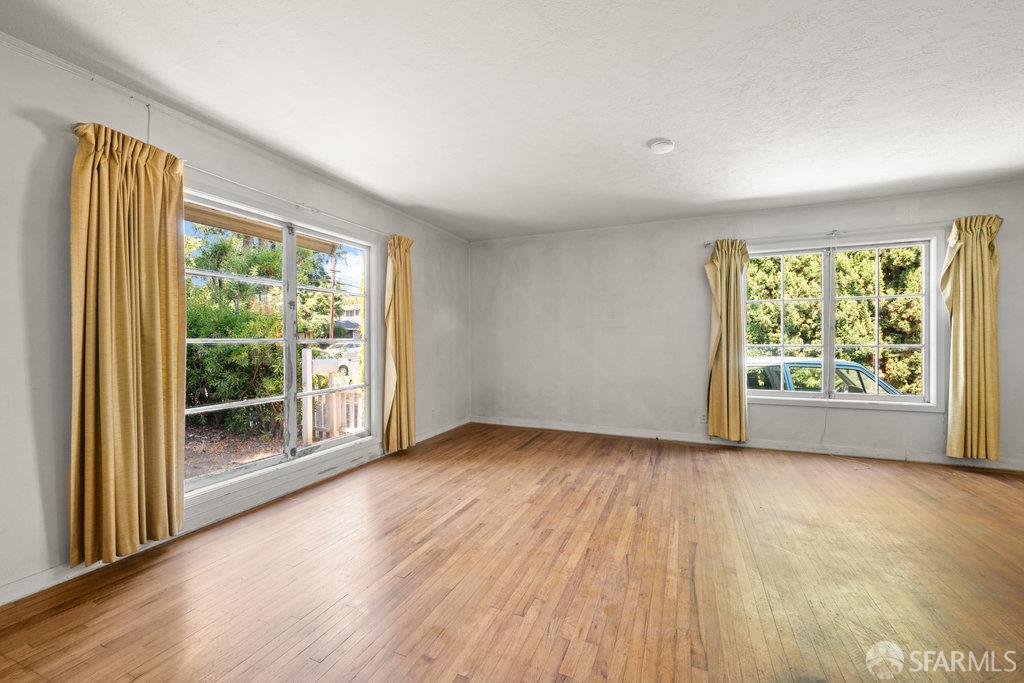 Detail Gallery Image 15 of 99 For 1304 Orange Ave, Menlo Park,  CA 94025 - 2 Beds | 1 Baths