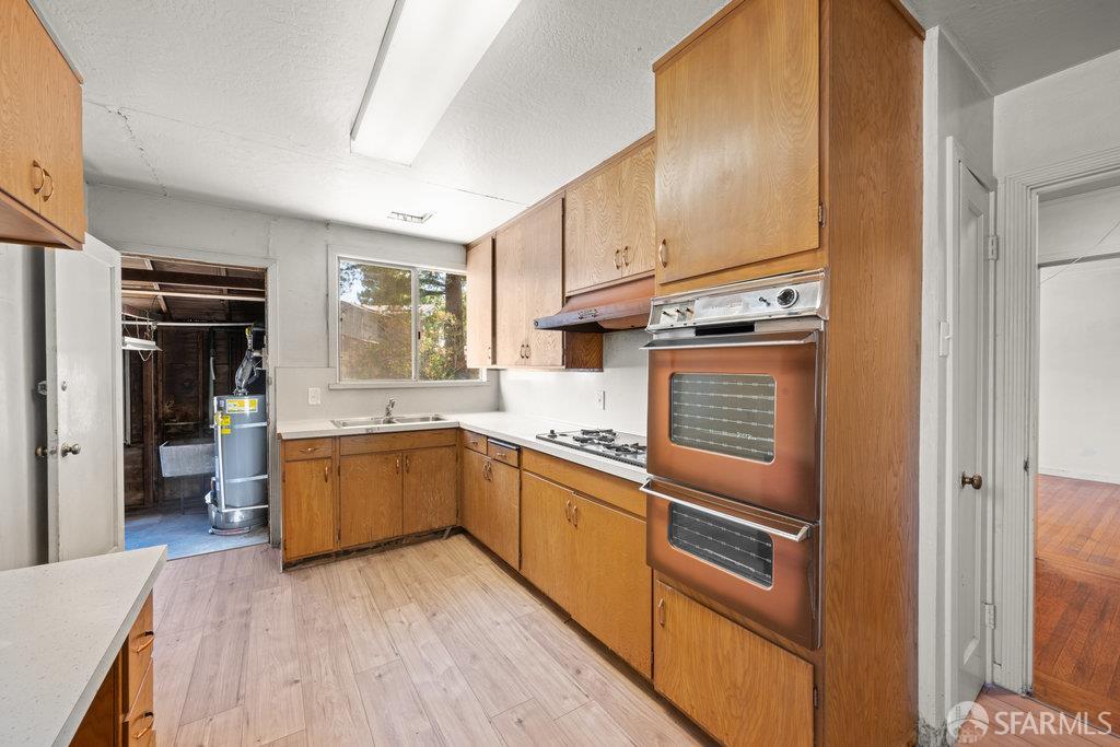 Detail Gallery Image 31 of 99 For 1304 Orange Ave, Menlo Park,  CA 94025 - 2 Beds | 1 Baths