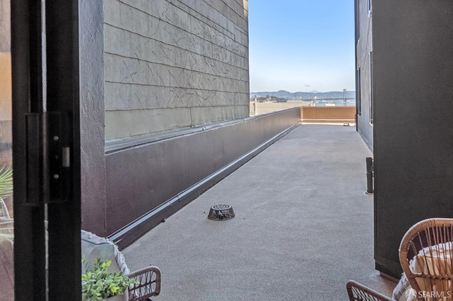Detail Gallery Image 8 of 42 For 1520 Taylor St #103,  San Francisco,  CA 94133 - 2 Beds | 2 Baths