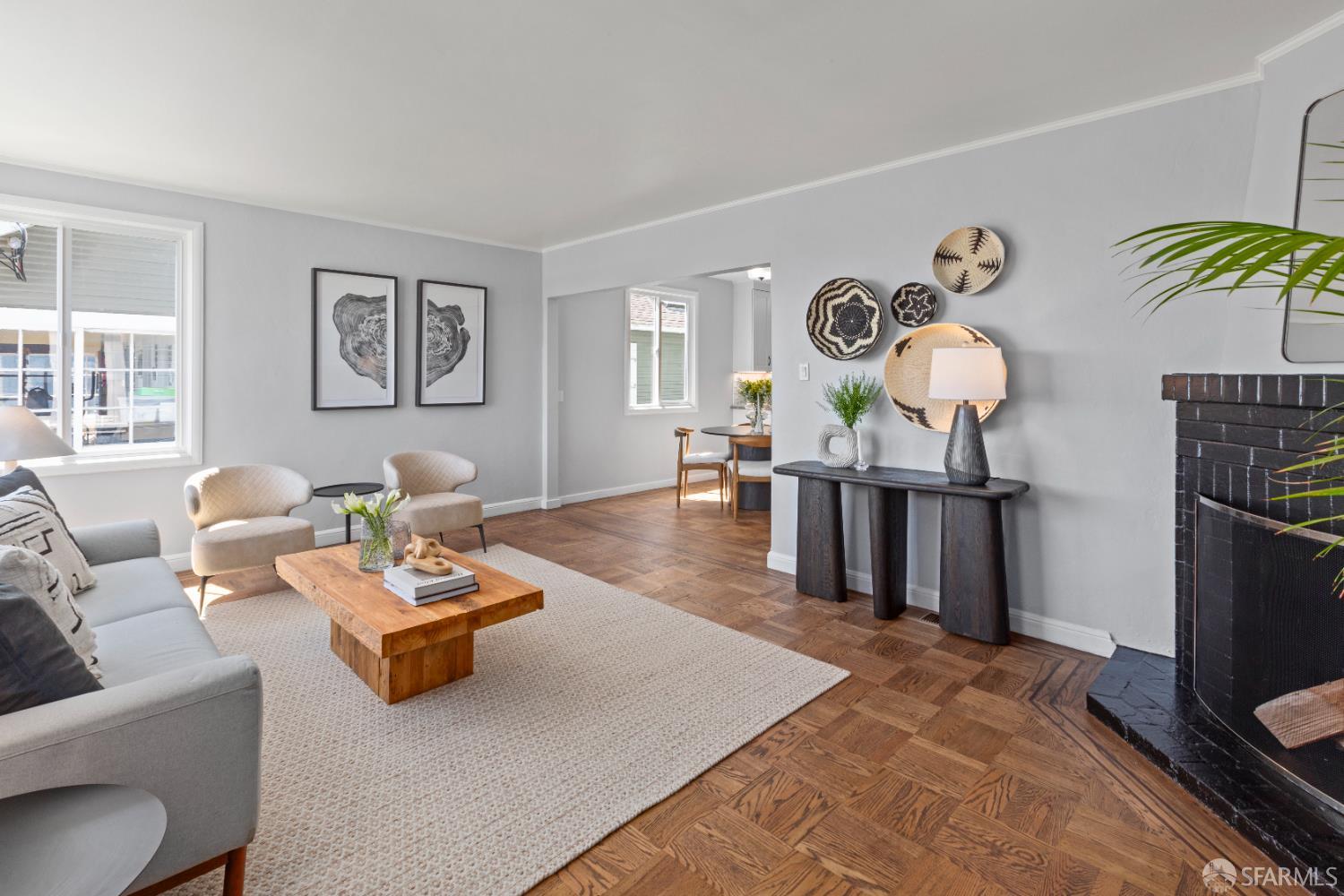 Detail Gallery Image 4 of 98 For 939 Innes Ave, San Francisco,  CA 94124 - 2 Beds | 2 Baths