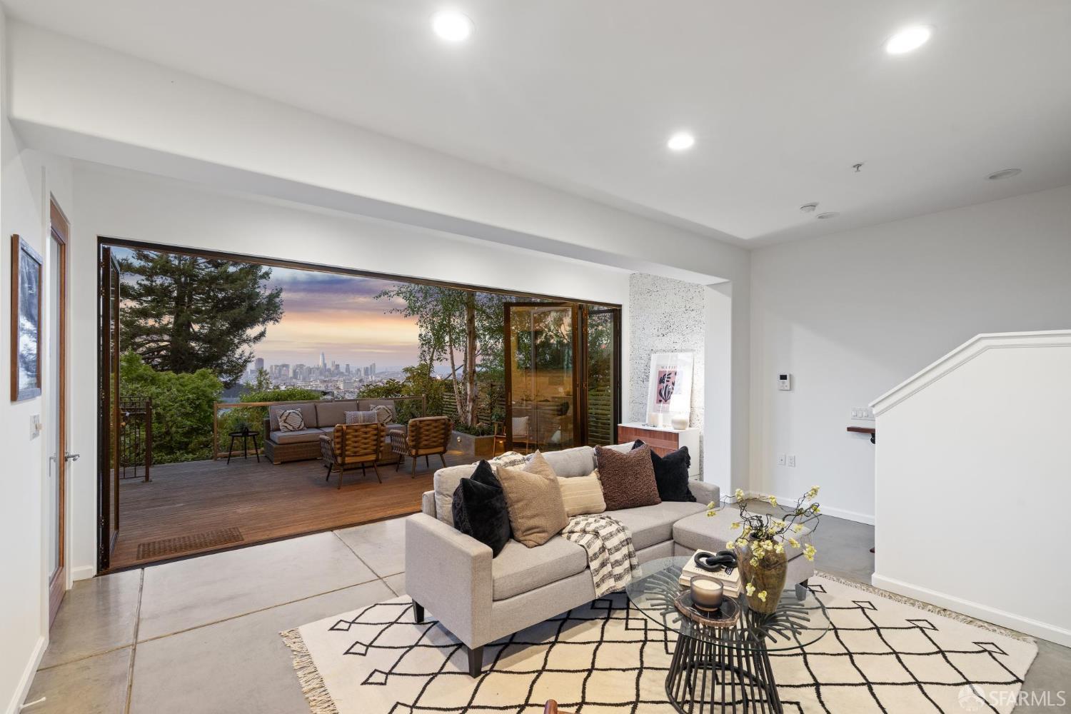 Detail Gallery Image 51 of 62 For 39 Miguel St, San Francisco,  CA 94131 - 4 Beds | 3/2 Baths
