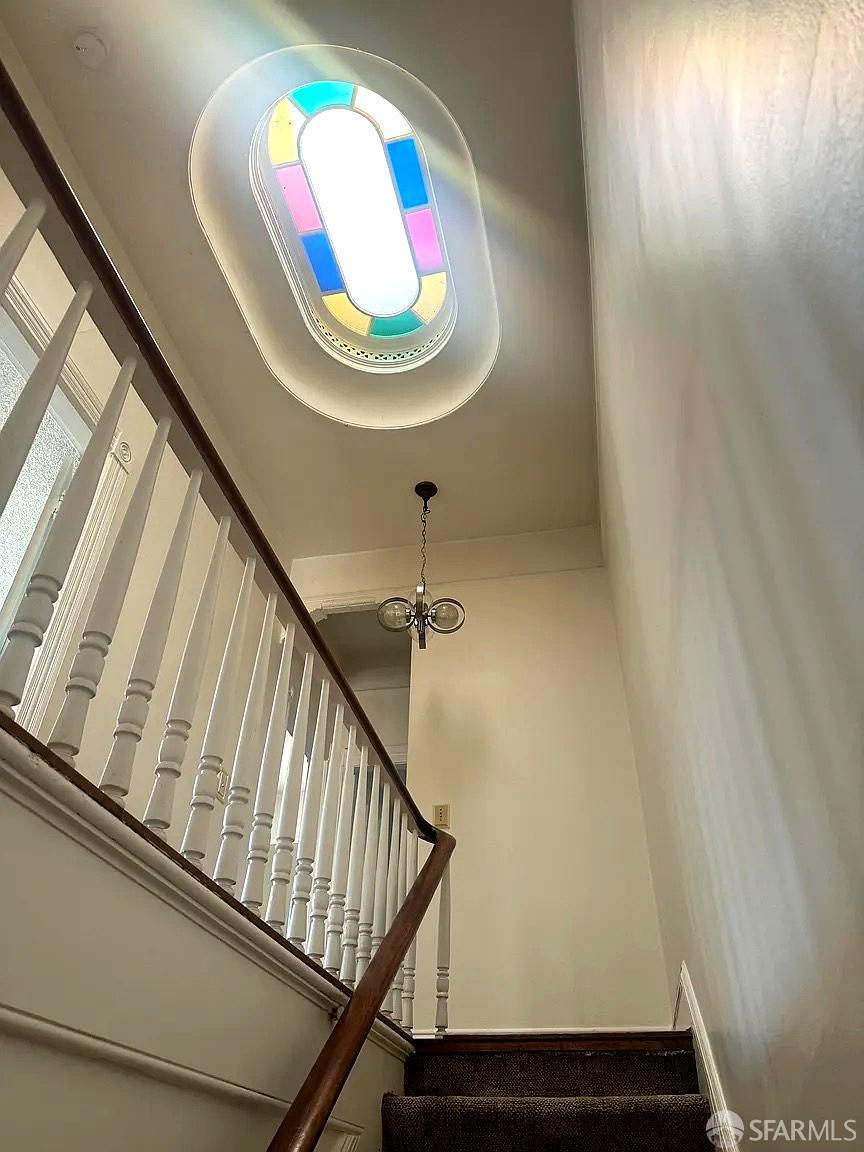 Detail Gallery Image 6 of 19 For 3173 21st St, San Francisco,  CA 94110 - – Beds | – Baths