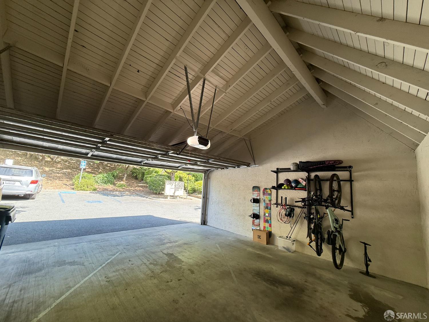 Detail Gallery Image 34 of 38 For 1541 Moraga Way, Moraga,  CA 94556 - 3 Beds | 2/1 Baths