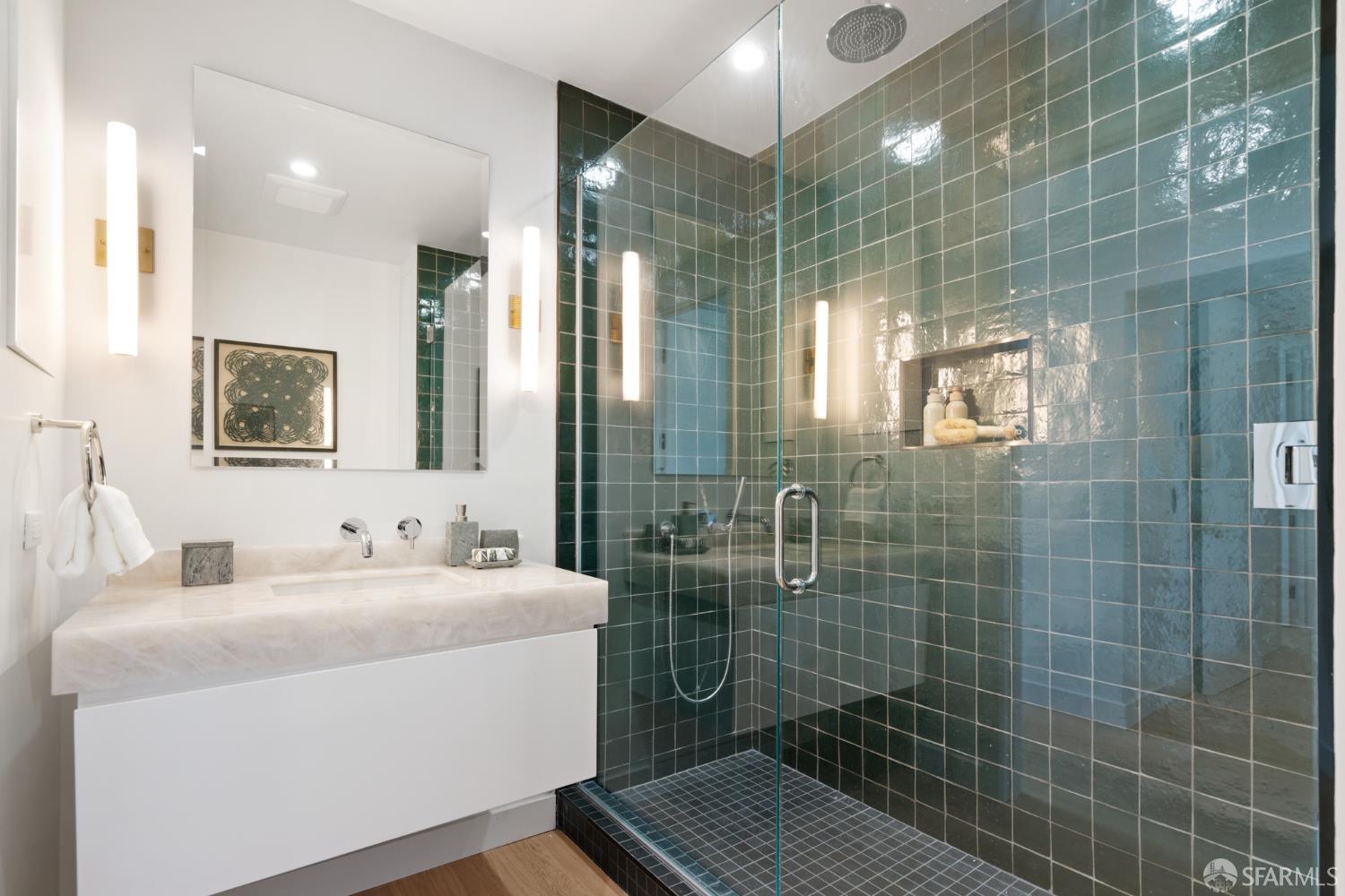 Detail Gallery Image 20 of 39 For 1070 Green St #801,  San Francisco,  CA 94133 - 2 Beds | 2/1 Baths