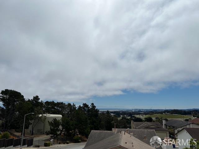 Detail Gallery Image 33 of 34 For 11 Seville Way, South San Francisco,  CA 94080 - 4 Beds | 2/1 Baths
