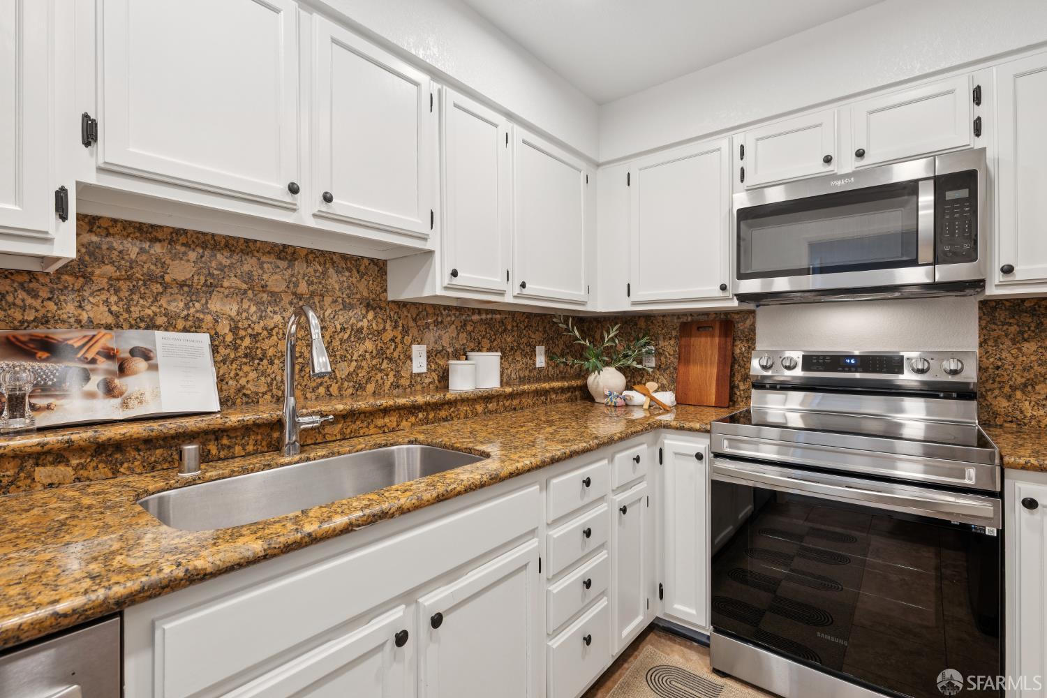 Detail Gallery Image 14 of 37 For 855 La Playa St #360,  San Francisco,  CA 94121 - 2 Beds | 2 Baths