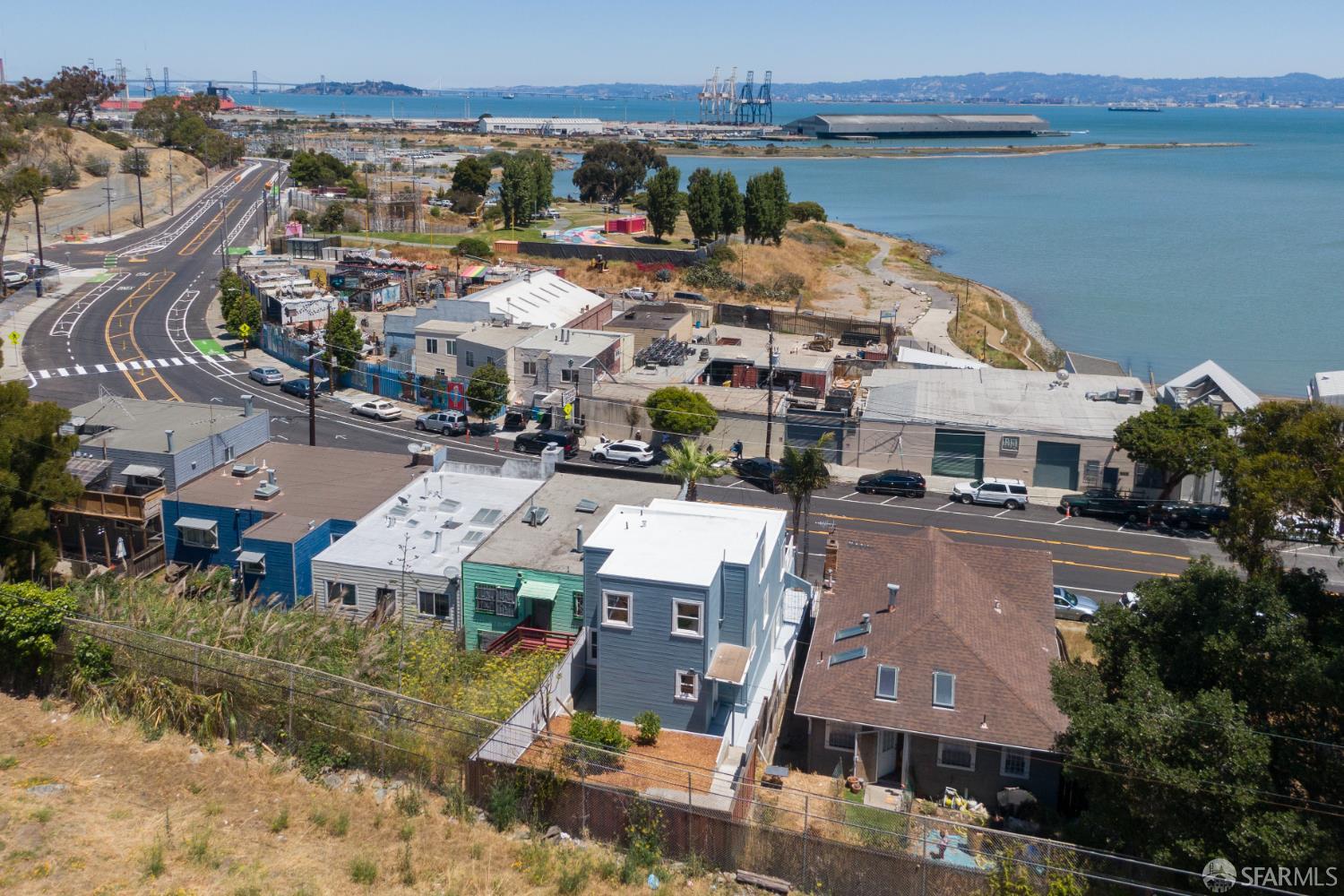 Detail Gallery Image 66 of 98 For 939 Innes Ave, San Francisco,  CA 94124 - 2 Beds | 2 Baths