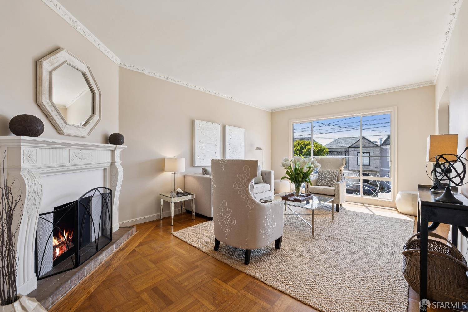 Detail Gallery Image 4 of 37 For 1874 34th Ave, San Francisco,  CA 94122 - 4 Beds | 4 Baths