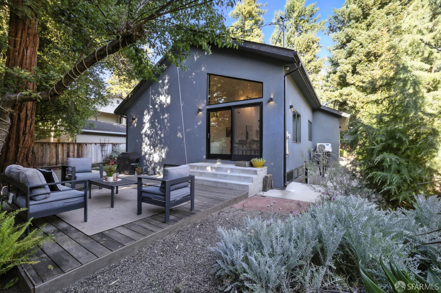 Thumbnail for 206 Donohoe St, East Palo Alto, CA 94303