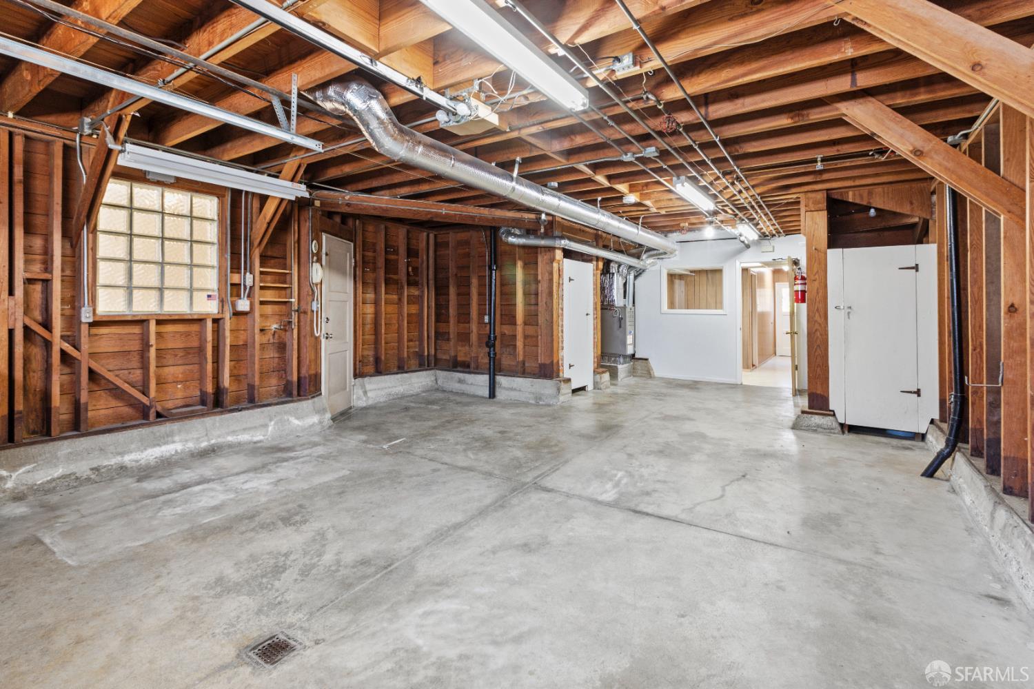 Detail Gallery Image 35 of 93 For 369 Princeton St, San Francisco,  CA 94134 - 4 Beds | 2 Baths