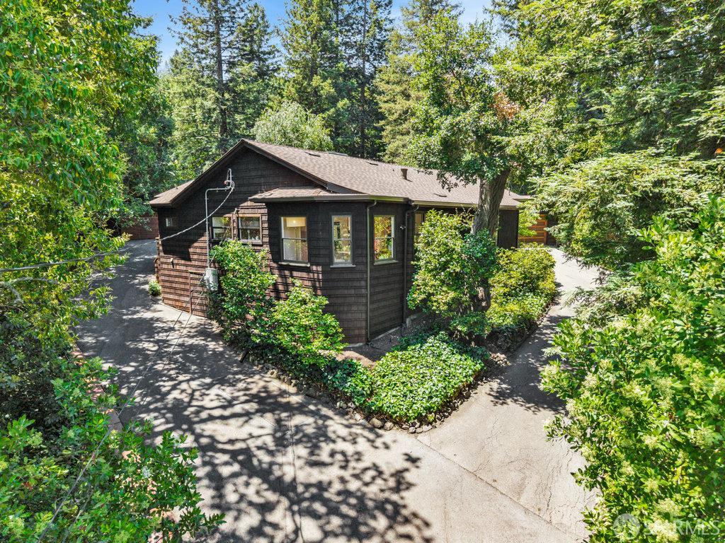 Detail Gallery Image 93 of 95 For 35 Ardilla Rd, Orinda,  CA 94563 - 4 Beds | 4 Baths