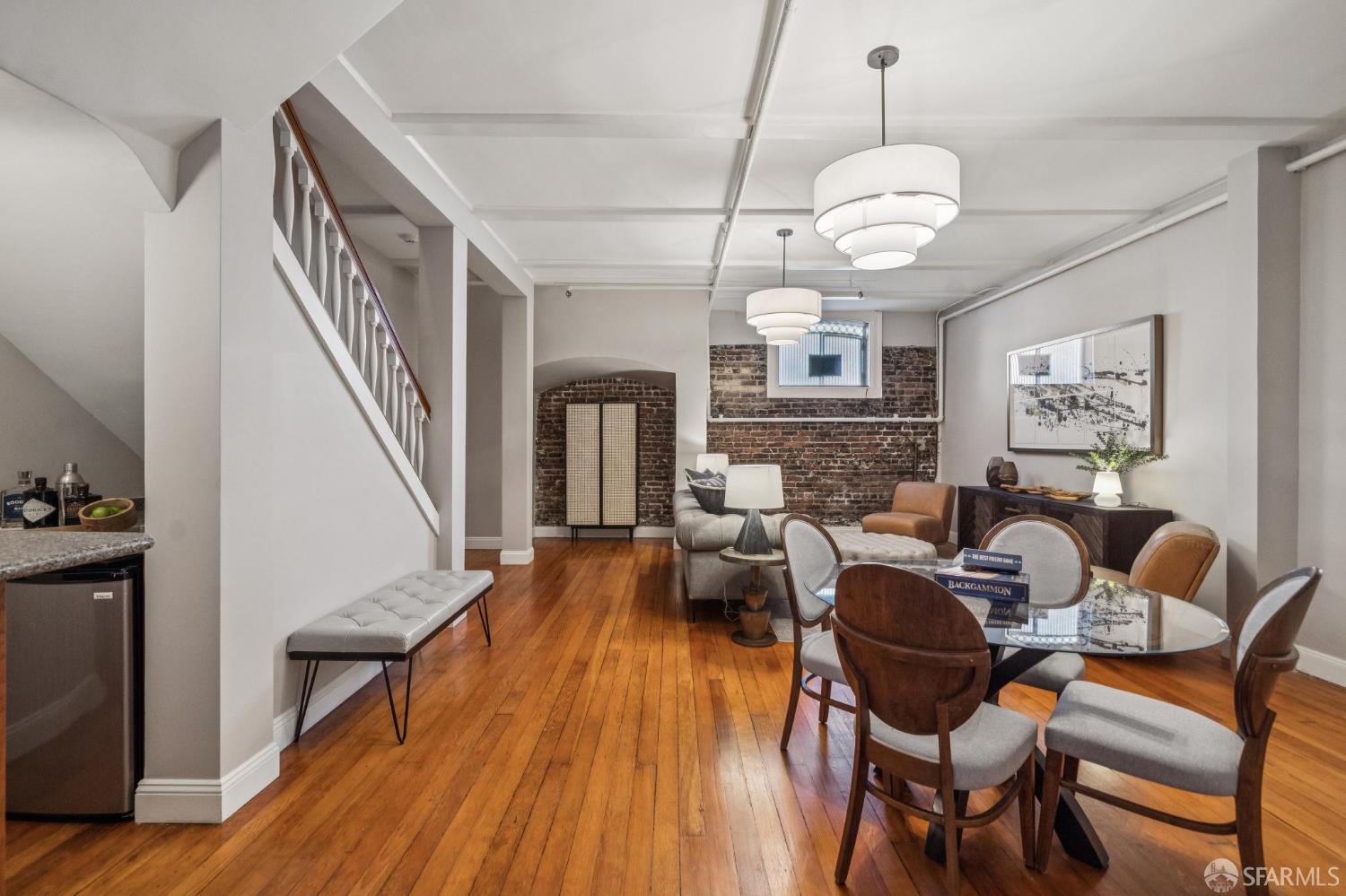 Detail Gallery Image 52 of 67 For 1125 Leavenworth St, San Francisco,  CA 94109 - 4 Beds | 3 Baths