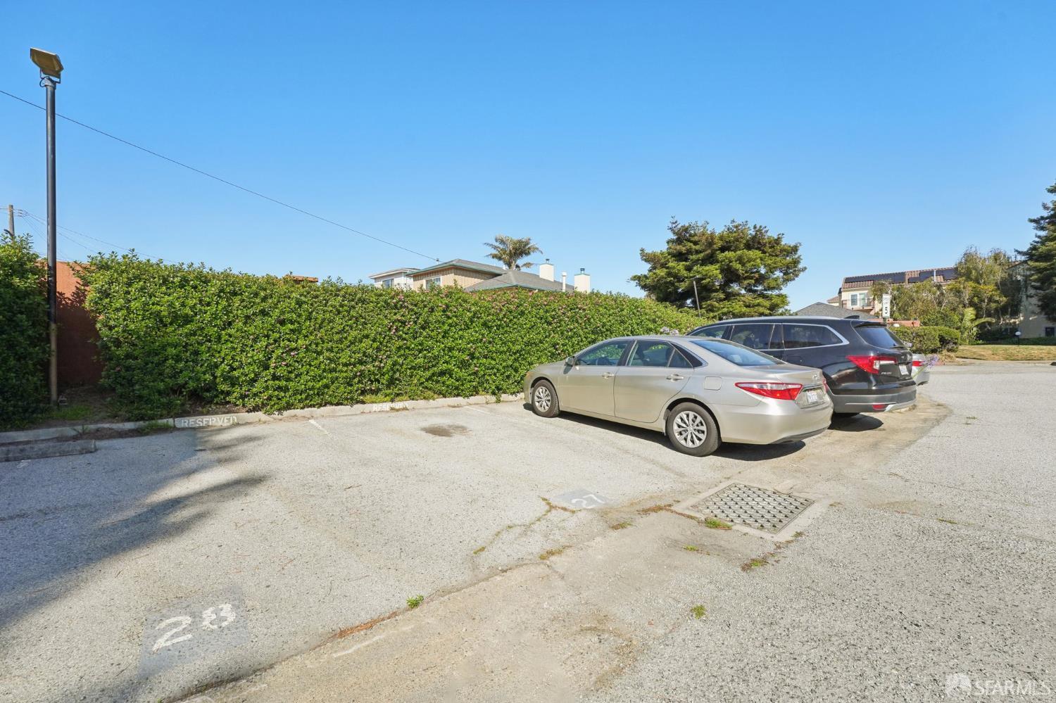 Detail Gallery Image 18 of 31 For 920 Mission Rd #15,  South San Francisco,  CA 94080 - 2 Beds | 2 Baths