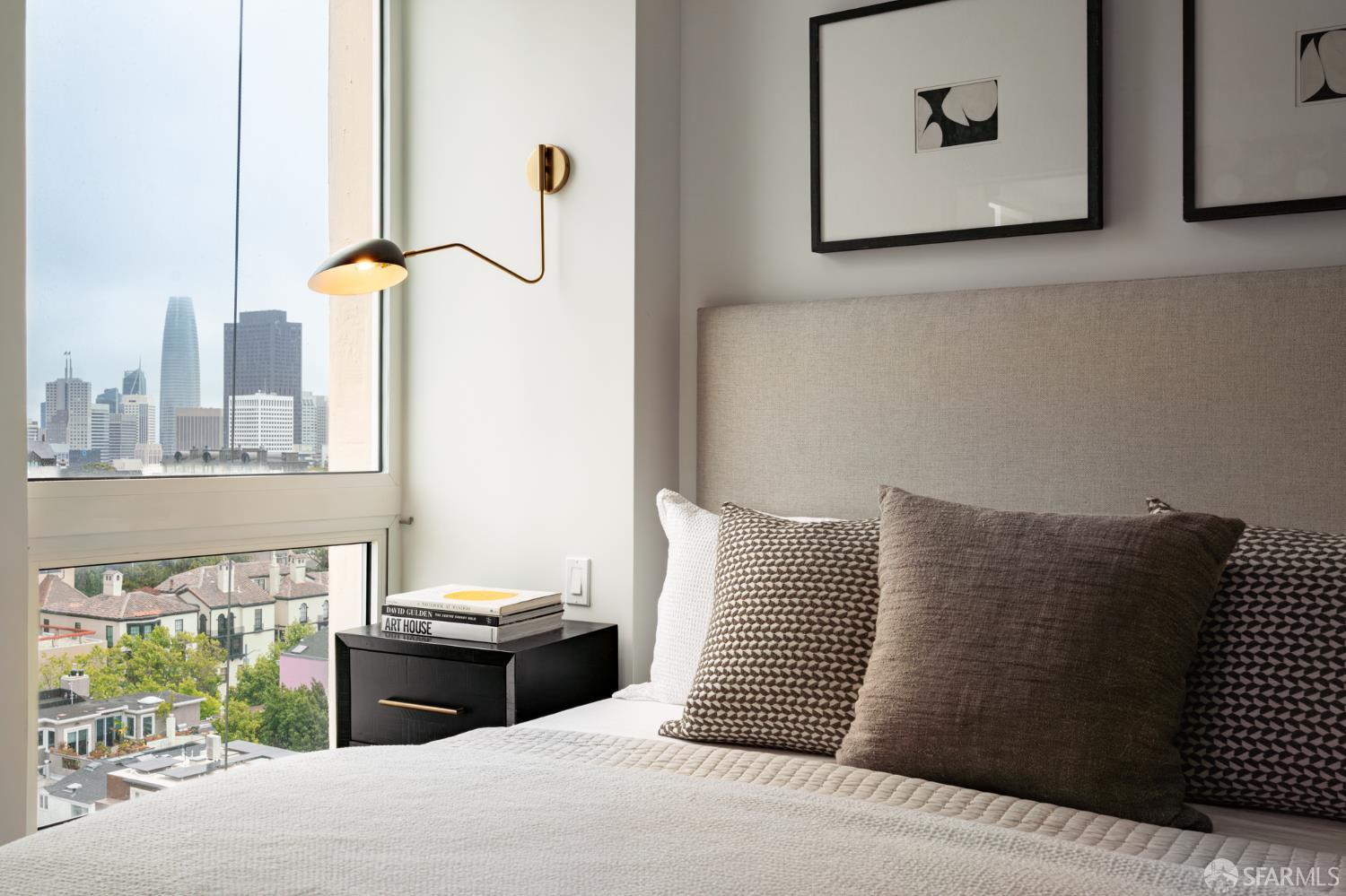 Detail Gallery Image 23 of 39 For 1070 Green St #801,  San Francisco,  CA 94133 - 2 Beds | 2/1 Baths