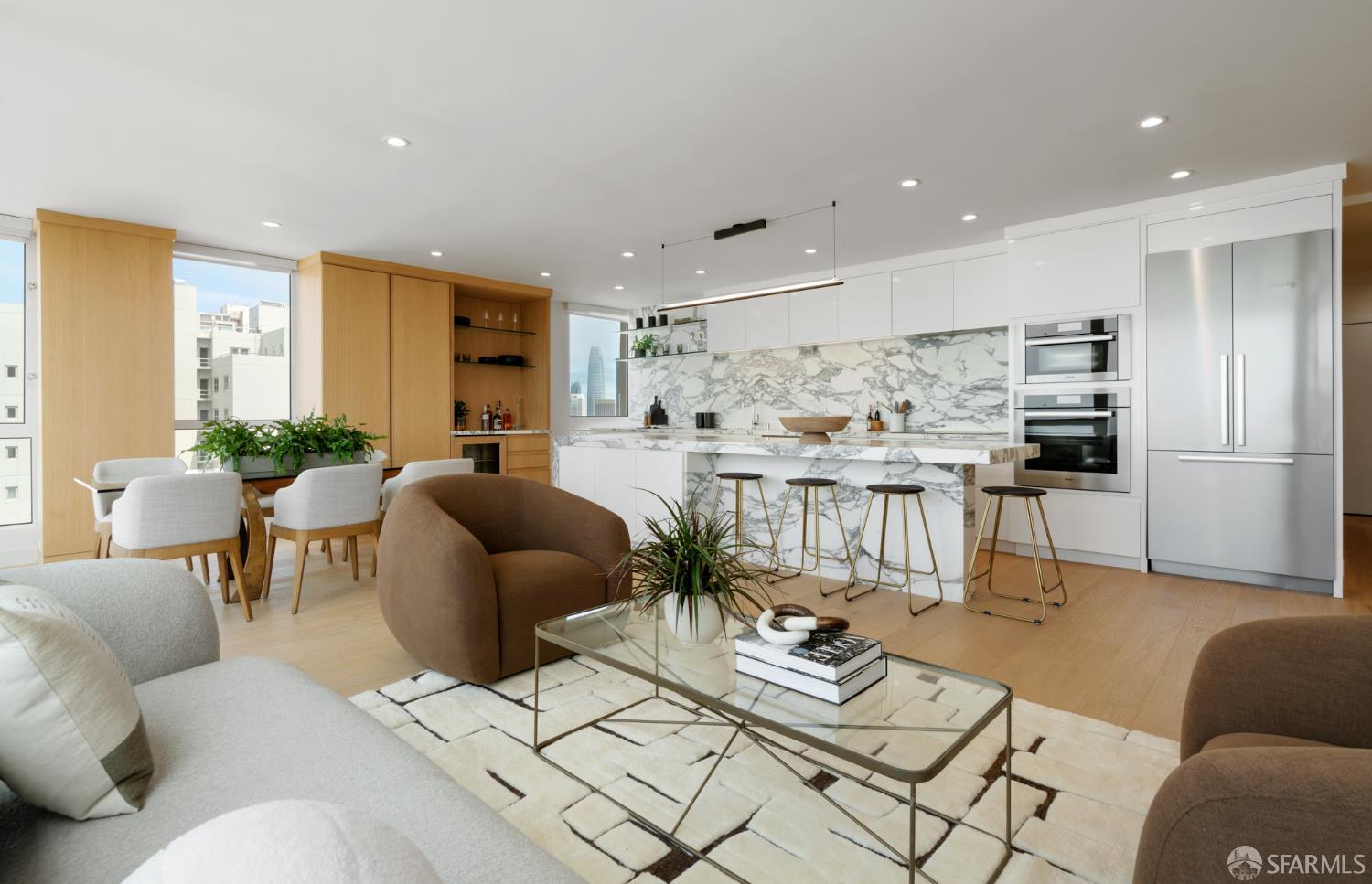 Detail Gallery Image 7 of 39 For 1070 Green St #801,  San Francisco,  CA 94133 - 2 Beds | 2/1 Baths