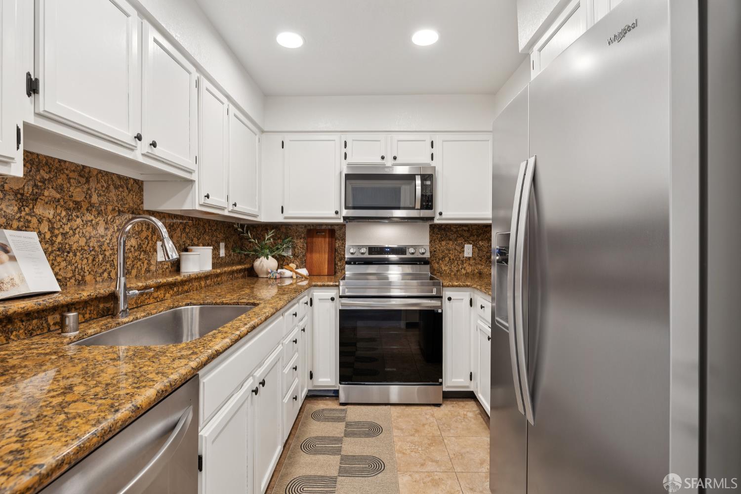 Detail Gallery Image 13 of 37 For 855 La Playa St #360,  San Francisco,  CA 94121 - 2 Beds | 2 Baths