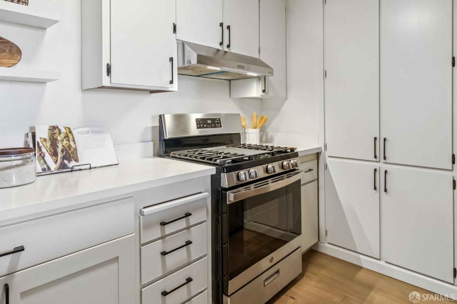 Detail Gallery Image 26 of 42 For 1520 Taylor St #103,  San Francisco,  CA 94133 - 2 Beds | 2 Baths
