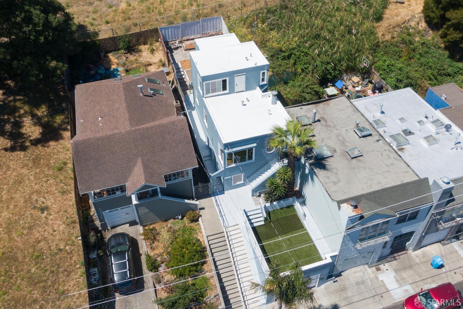 Detail Gallery Image 65 of 98 For 939 Innes Ave, San Francisco,  CA 94124 - 2 Beds | 2 Baths