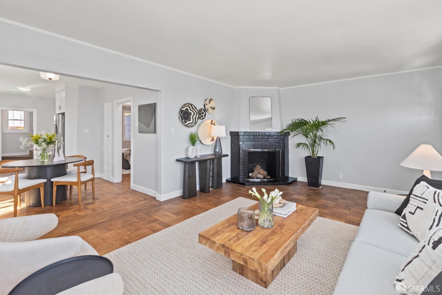 Detail Gallery Image 8 of 98 For 939 Innes Ave, San Francisco,  CA 94124 - 2 Beds | 2 Baths