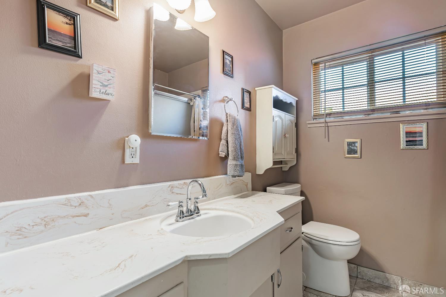 Detail Gallery Image 12 of 24 For 118 Tiffany Dr, Pittsburg,  CA 94565 - 3 Beds | 2 Baths